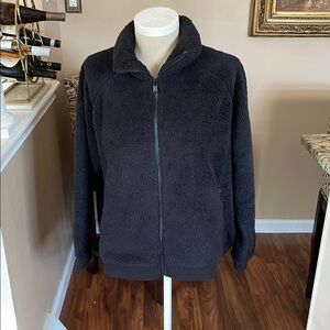 Cozy Black Zip-Up Fleece Tugga Jacket from Athleta